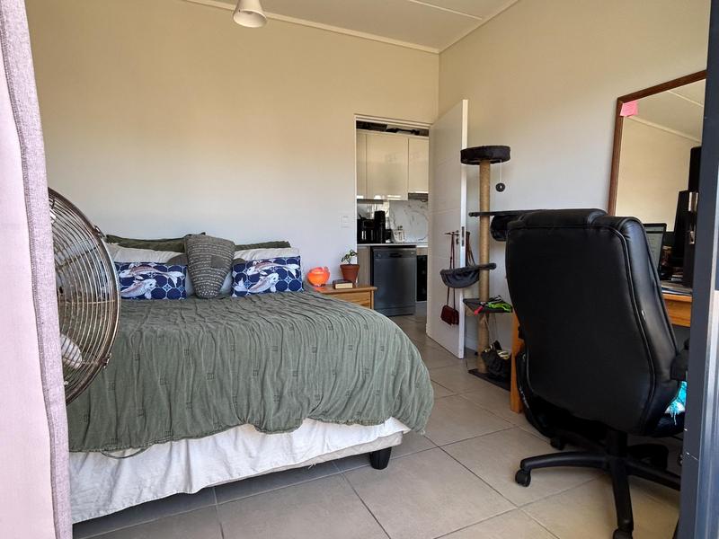 To Let 1 Bedroom Property for Rent in Sandown Western Cape